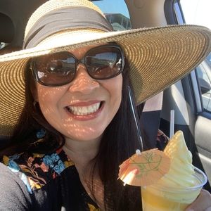 Meet your Posher, Teresa